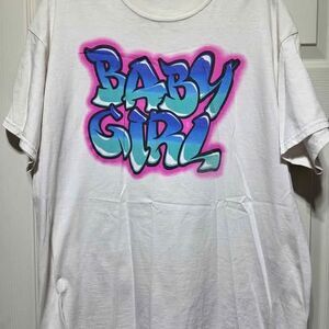 Women's graphic tee no tags approx size Large to XL